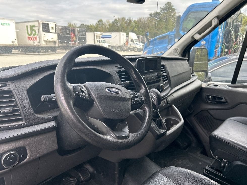 Cargo Van (Panel Van)-Light and Medium Duty Trucks-Ford-2022-Transit 250-Macon-GA-130,340\n\t\tmiles-$ 33,250 - Image 18