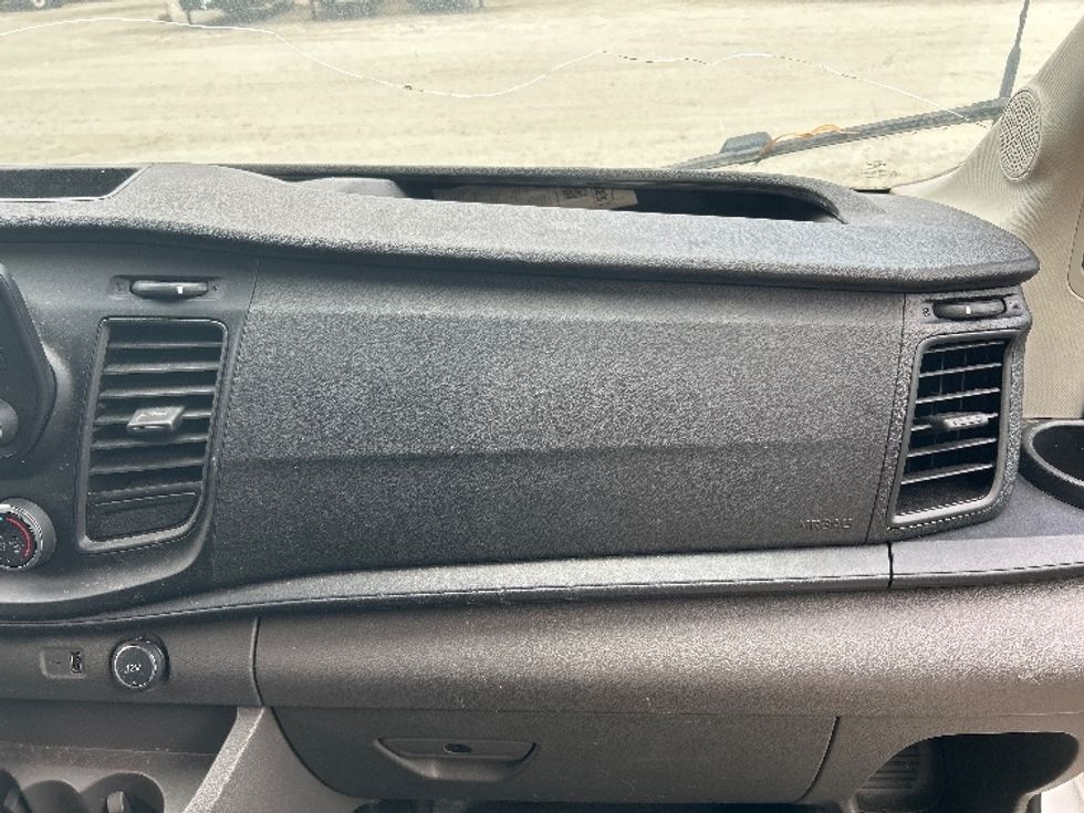 Cargo Van (Panel Van)-Light and Medium Duty Trucks-Ford-2022-Transit 250-Macon-GA-130,340\n\t\tmiles-$ 33,250 - Image 21