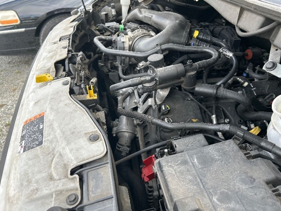 Cargo Van (Panel Van)-Light and Medium Duty Trucks-Ford-2022-Transit 250-Macon-GA-130,340\n\t\tmiles-$ 33,250 - Image 24