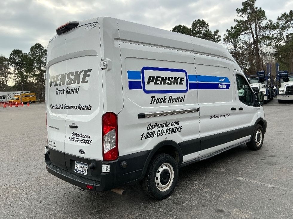 Cargo Van (Panel Van)-Light and Medium Duty Trucks-Ford-2022-Transit 250-Mebane-NC-114,271\n\t\tmiles-$ 33,000 - Image 12