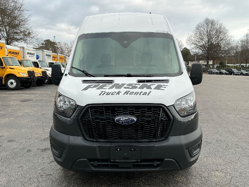 Cargo Van (Panel Van)-Light and Medium Duty Trucks-Ford-2022-Transit 250-Mebane-NC-114,271\n\t\tmiles-$ 33,000 - Image 2