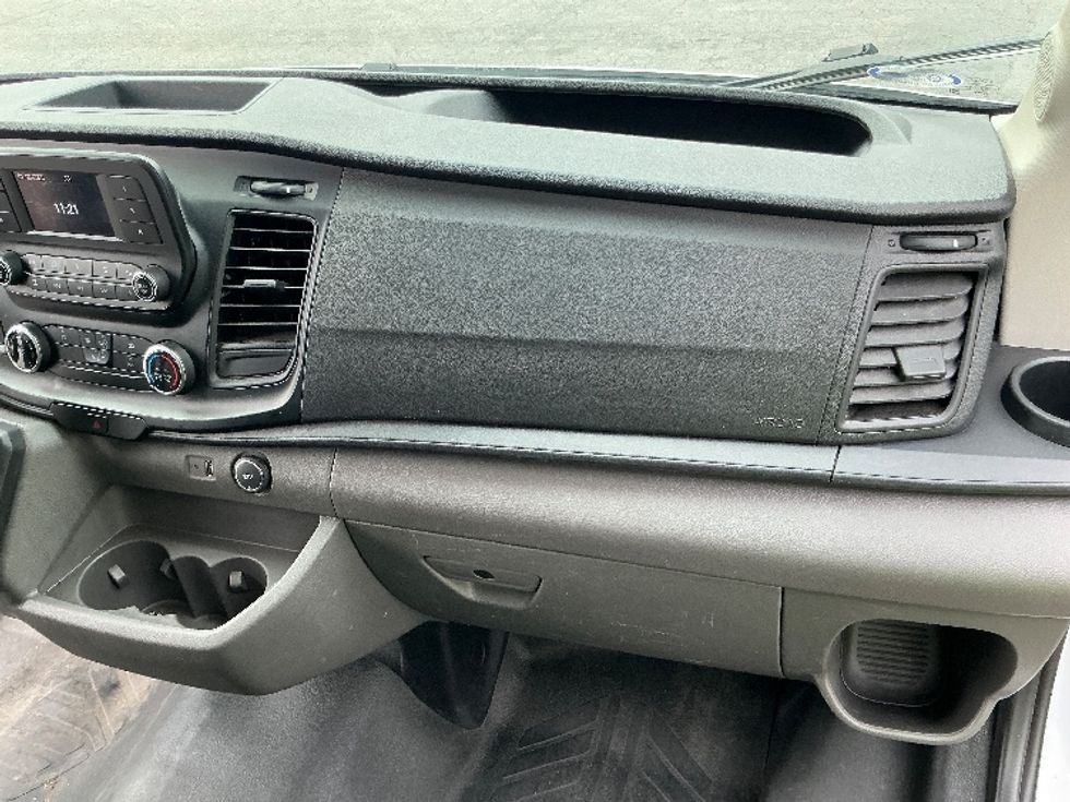 Cargo Van (Panel Van)-Light and Medium Duty Trucks-Ford-2022-Transit 250-Mebane-NC-114,271\n\t\tmiles-$ 33,000 - Image 20