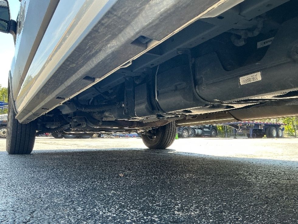 Cargo Van (Panel Van)-Light and Medium Duty Trucks-Ford-2022-Transit 250-Mebane-NC-114,271\n\t\tmiles-$ 33,000 - Image 5