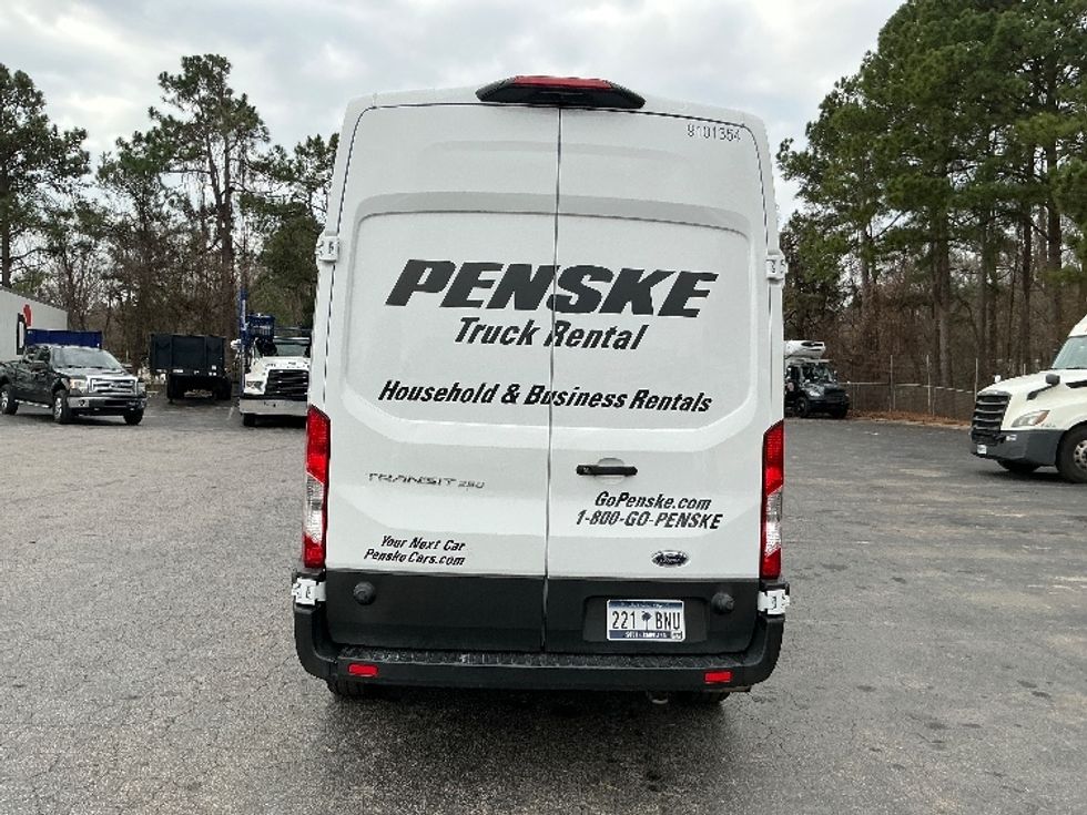 Cargo Van (Panel Van)-Light and Medium Duty Trucks-Ford-2022-Transit 250-Mebane-NC-114,271\n\t\tmiles-$ 33,000 - Image 7