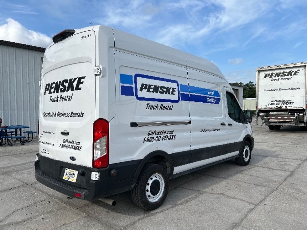 Cargo Van (Panel Van)-Light and Medium Duty Trucks-Ford-2022-Transit 250-Melbourne-FL-76,509\n\t\tmiles-$ 38,750 - Image 13