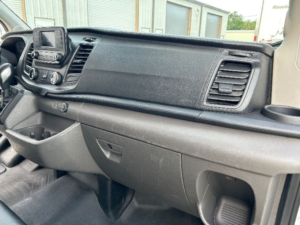 Cargo Van (Panel Van)-Light and Medium Duty Trucks-Ford-2022-Transit 250-Melbourne-FL-76,509\n\t\tmiles-$ 38,750 - Image 21