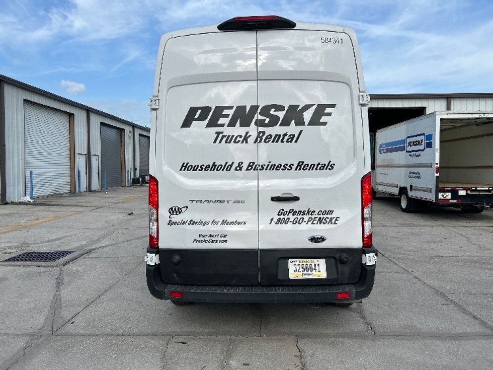 Cargo Van (Panel Van)-Light and Medium Duty Trucks-Ford-2022-Transit 250-Melbourne-FL-76,509\n\t\tmiles-$ 38,750 - Image 7