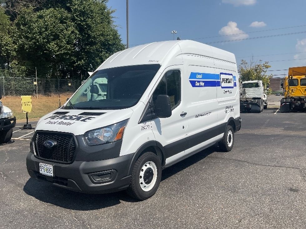 Cargo Van (Panel Van)-Light and Medium Duty Trucks-Ford-2022-Transit 250-Memphis-TN-104,522\n\t\tmiles-$ 32,250 - Image 3
