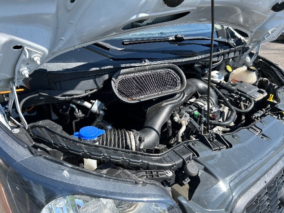 Cargo Van (Panel Van)-Light and Medium Duty Trucks-Ford-2022-Transit 250-Memphis-TN-123,250\n\t\tmiles-$ 31,000 - Image 22