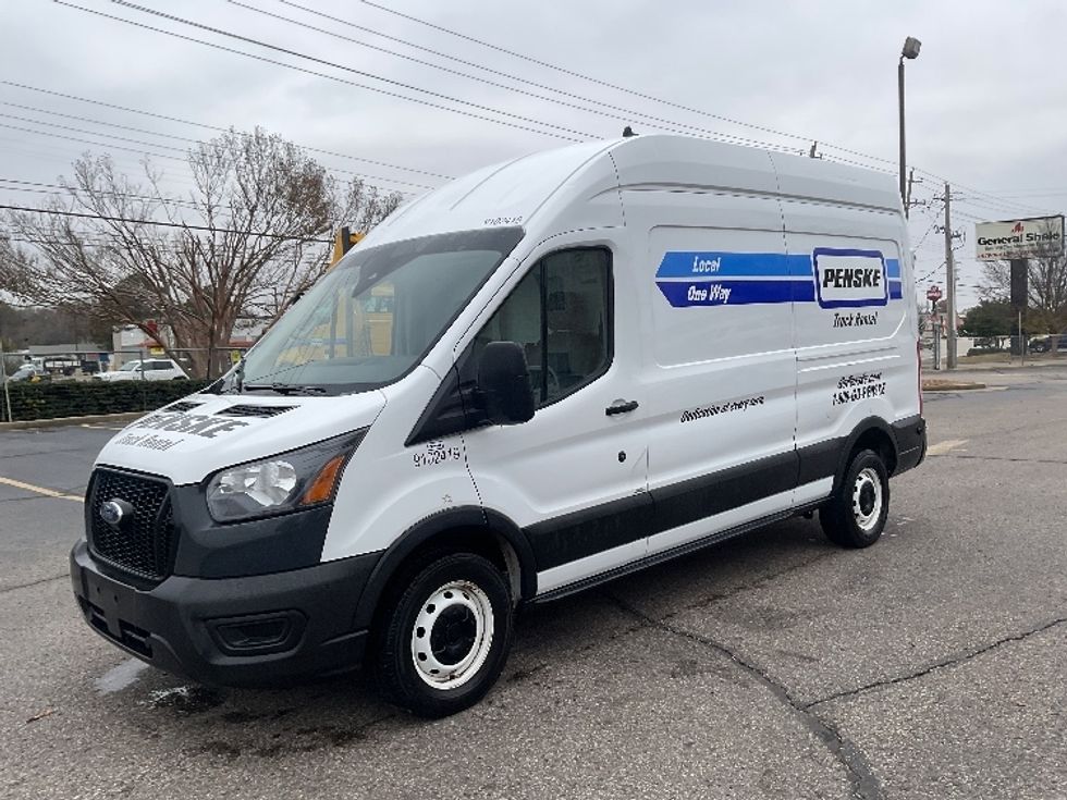 Cargo Van (Panel Van)-Light and Medium Duty Trucks-Ford-2022-Transit 250-Memphis-TN-123,250\n\t\tmiles-$ 31,000 - Image 3