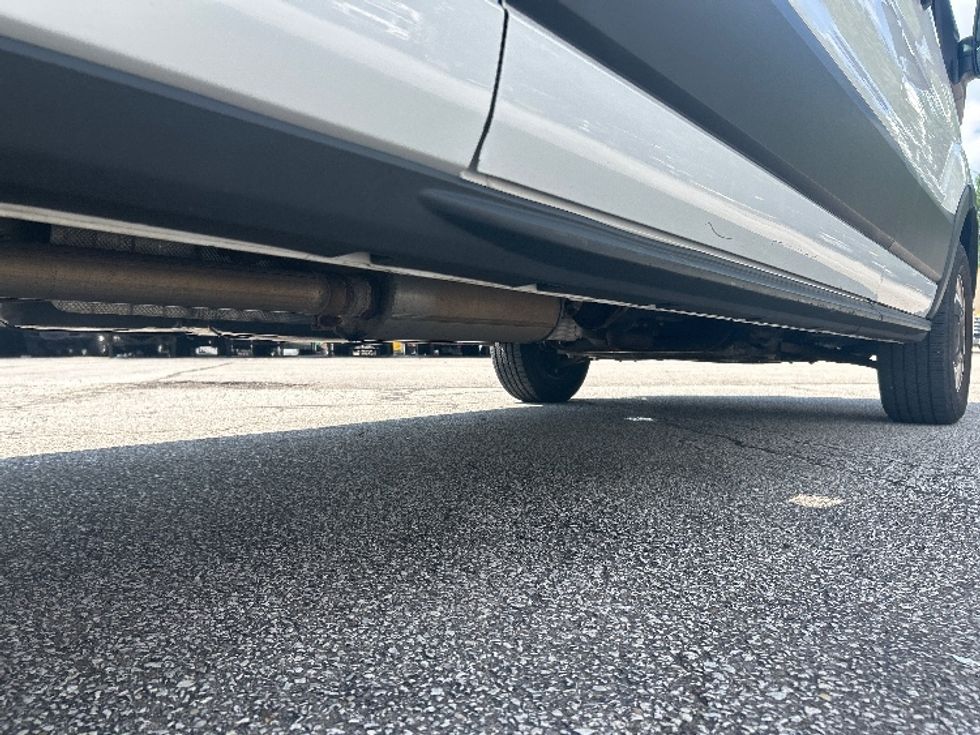 Cargo Van (Panel Van)-Light and Medium Duty Trucks-Ford-2022-Transit 250-Middlefield-OH-111,059\n\t\tmiles-$ 32,750 - Image 14