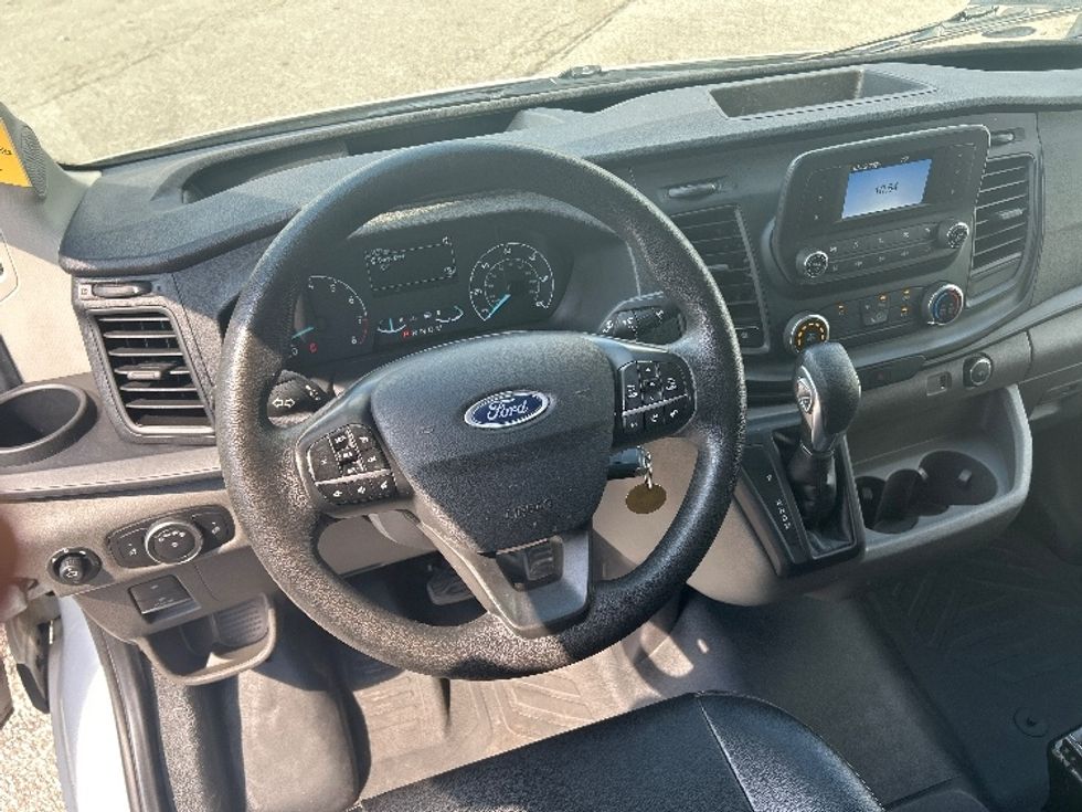 Cargo Van (Panel Van)-Light and Medium Duty Trucks-Ford-2022-Transit 250-Middlefield-OH-111,059\n\t\tmiles-$ 32,750 - Image 17