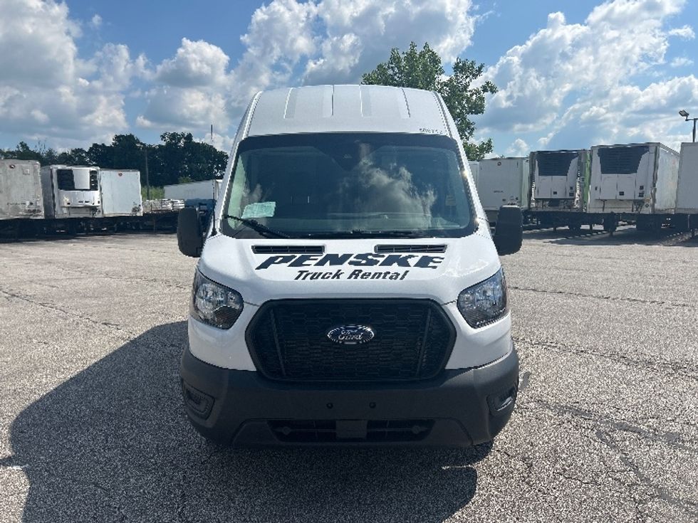 Cargo Van (Panel Van)-Light and Medium Duty Trucks-Ford-2022-Transit 250-Middlefield-OH-111,059\n\t\tmiles-$ 32,750 - Image 2