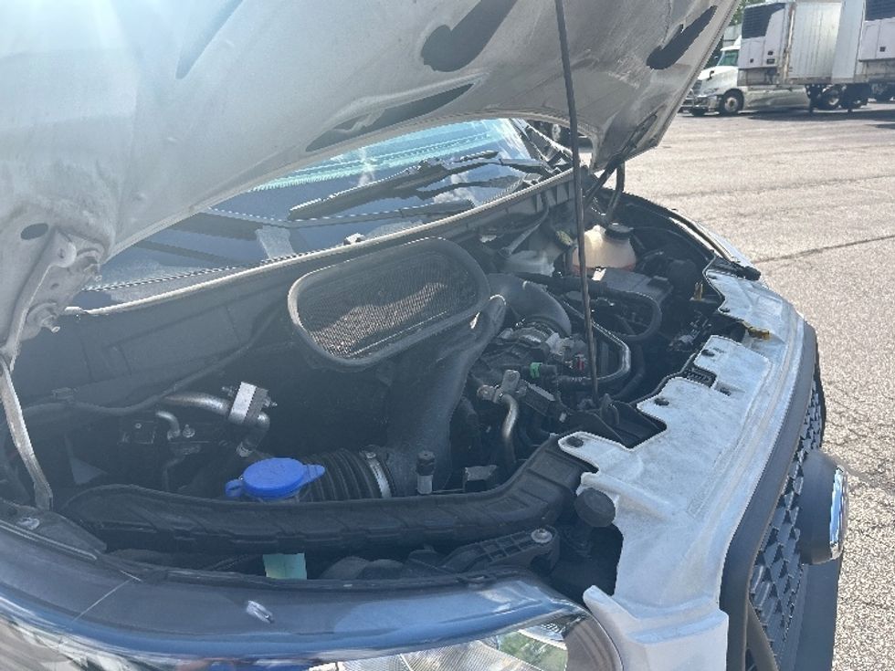 Cargo Van (Panel Van)-Light and Medium Duty Trucks-Ford-2022-Transit 250-Middlefield-OH-111,059\n\t\tmiles-$ 32,750 - Image 23