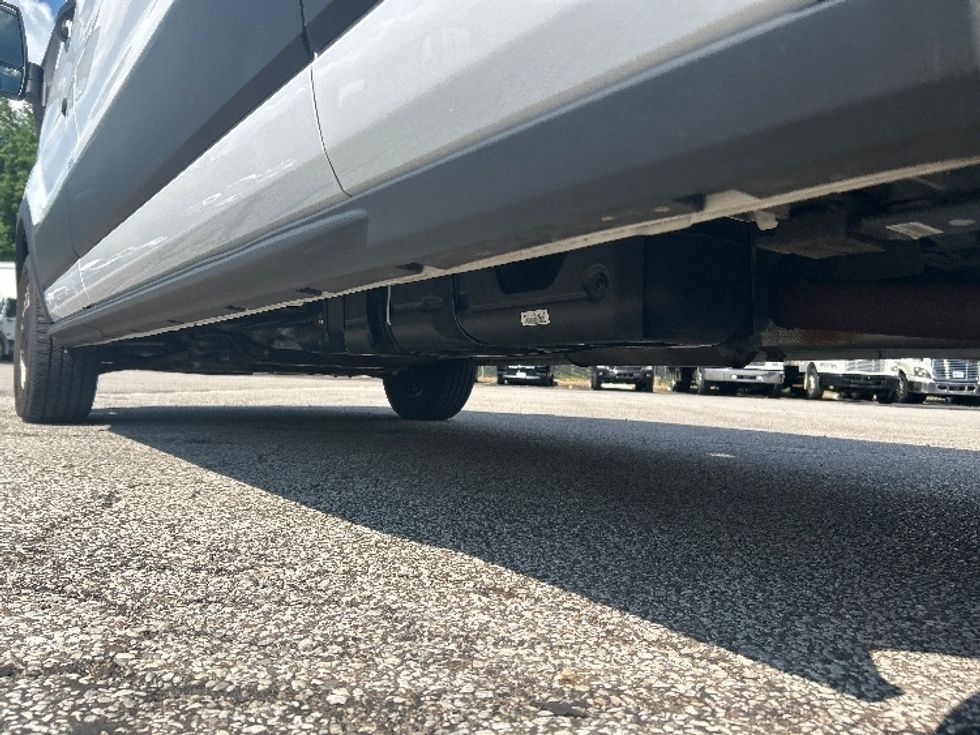 Cargo Van (Panel Van)-Light and Medium Duty Trucks-Ford-2022-Transit 250-Middlefield-OH-111,059\n\t\tmiles-$ 32,750 - Image 5