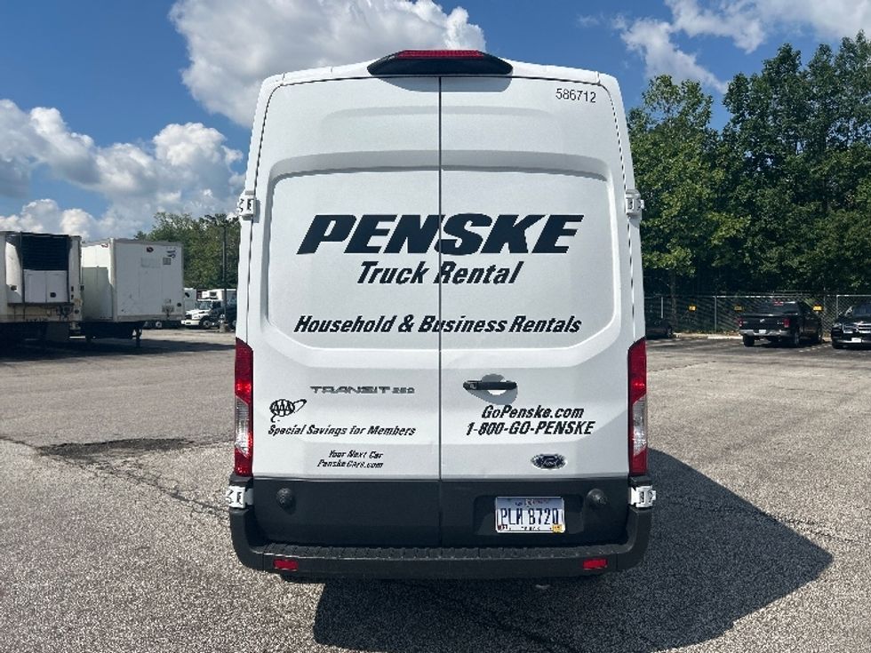 Cargo Van (Panel Van)-Light and Medium Duty Trucks-Ford-2022-Transit 250-Middlefield-OH-111,059\n\t\tmiles-$ 32,750 - Image 7