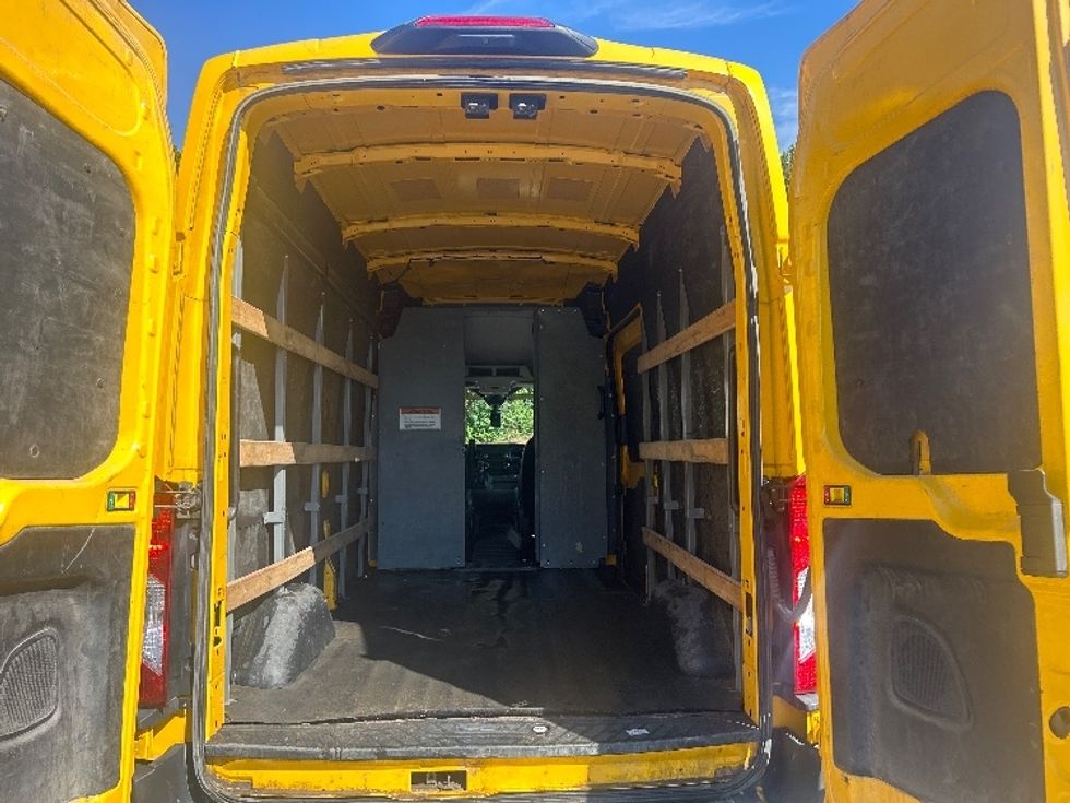 Cargo Van (Panel Van)-Light and Medium Duty Trucks-Ford-2022-Transit 250-Millwood-WV-147,225\n\t\tmiles-$ 24,000 - Image 7
