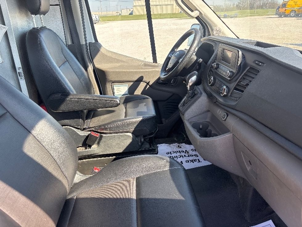 Cargo Van (Panel Van)-Light and Medium Duty Trucks-Ford-2022-Transit 250-Moberly-MO-102,348\n\t\tmiles-$ 15,000 - Image 19