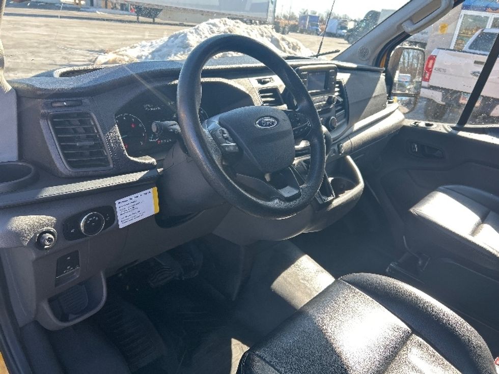 Cargo Van (Panel Van)-Light and Medium Duty Trucks-Ford-2022-Transit 250-Montgomery-NY-106,365\n\t\tmiles-$ 29,250 - Image 14