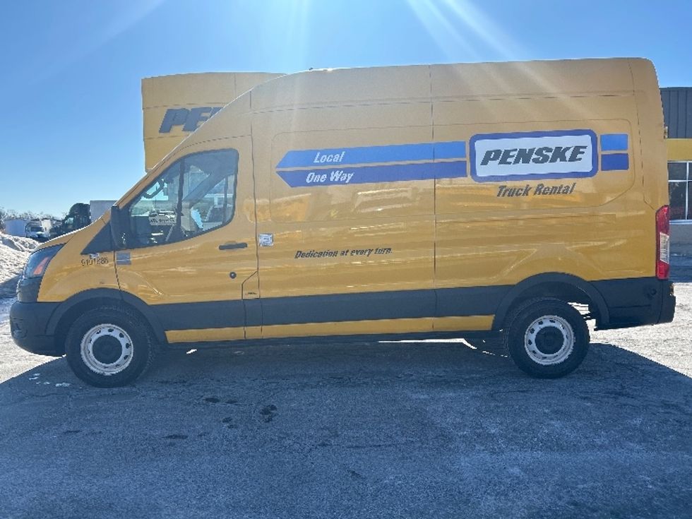 Cargo Van (Panel Van)-Light and Medium Duty Trucks-Ford-2022-Transit 250-Montgomery-NY-106,365\n\t\tmiles-$ 29,250 - Image 4