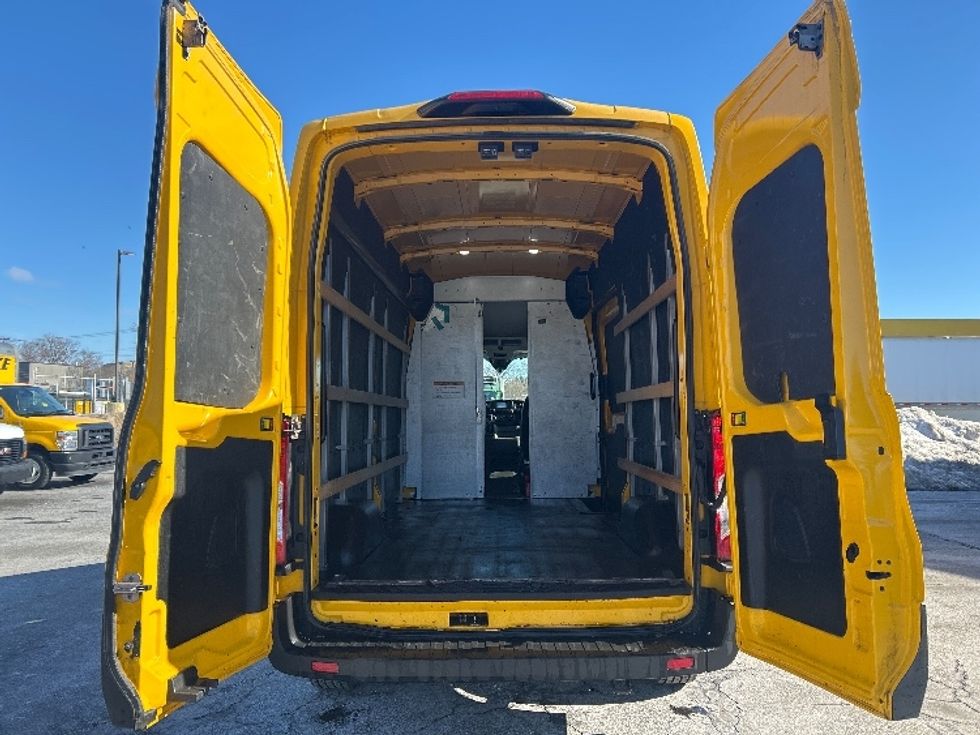 Cargo Van (Panel Van)-Light and Medium Duty Trucks-Ford-2022-Transit 250-Montgomery-NY-106,365\n\t\tmiles-$ 29,250 - Image 7