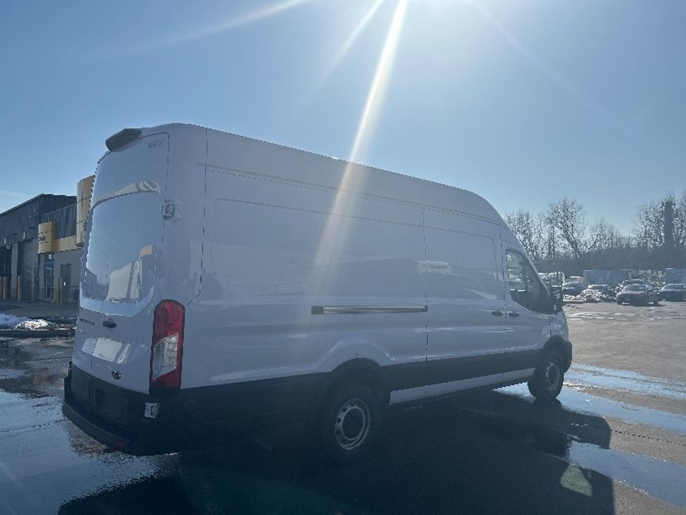 Cargo Van (Panel Van)-Light and Medium Duty Trucks-Ford-2022-Transit 250-Montgomery-NY-74,678\n\t\tmiles-$ 38,000 - Image 13