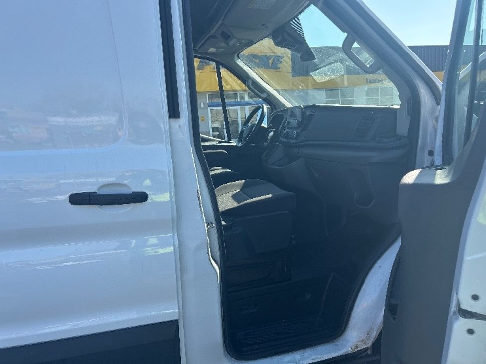 Cargo Van (Panel Van)-Light and Medium Duty Trucks-Ford-2022-Transit 250-Montgomery-NY-74,678\n\t\tmiles-$ 38,000 - Image 20