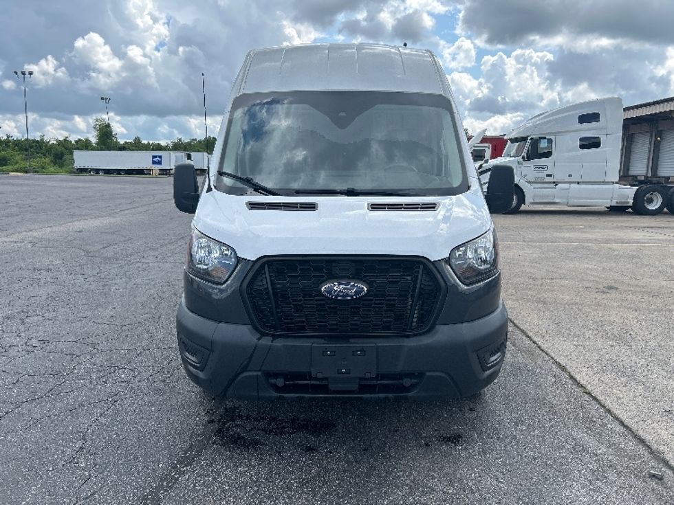 Cargo Van (Panel Van)-Light and Medium Duty Trucks-Ford-2022-Transit 250-Nashville (Mount Juliet)-TN-99,794\n\t\tmiles-$ 36,500 - Image 2