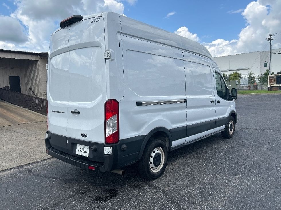 Cargo Van (Panel Van)-Light and Medium Duty Trucks-Ford-2022-Transit 250-Nashville (Mount Juliet)-TN-99,794\n\t\tmiles-$ 36,500 - Image 12