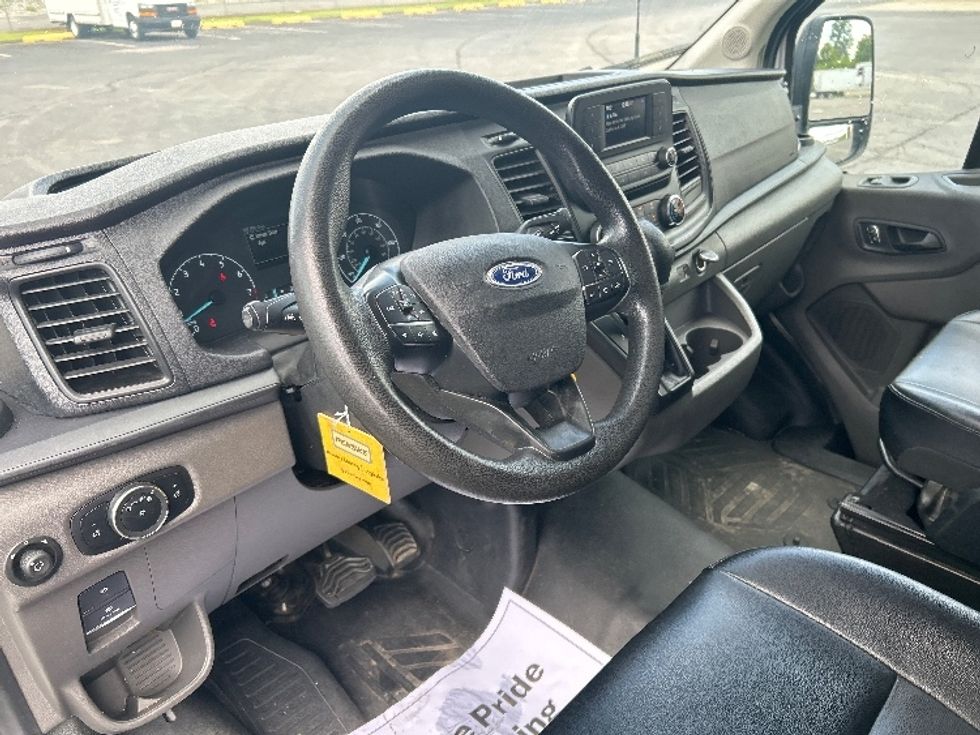 Cargo Van (Panel Van)-Light and Medium Duty Trucks-Ford-2022-Transit 250-Nashville (Mount Juliet)-TN-99,794\n\t\tmiles-$ 36,500 - Image 16