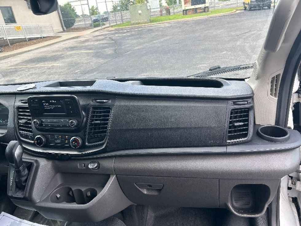 Cargo Van (Panel Van)-Light and Medium Duty Trucks-Ford-2022-Transit 250-Nashville (Mount Juliet)-TN-99,794\n\t\tmiles-$ 36,500 - Image 20