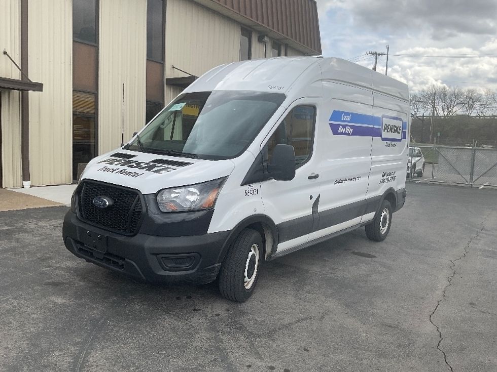 Cargo Van (Panel Van)-Light and Medium Duty Trucks-Ford-2022-Transit 250-Nashville-TN-102,828\n\t\tmiles-$ 35,500 - Image 1