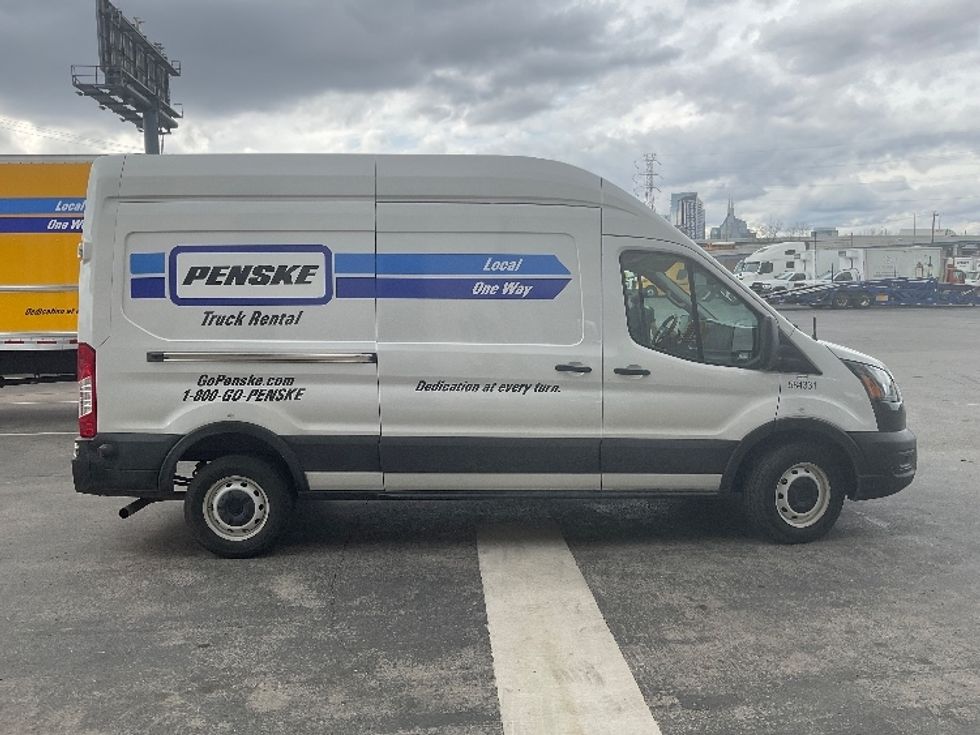 Cargo Van (Panel Van)-Light and Medium Duty Trucks-Ford-2022-Transit 250-Nashville-TN-102,828\n\t\tmiles-$ 35,500 - Image 15