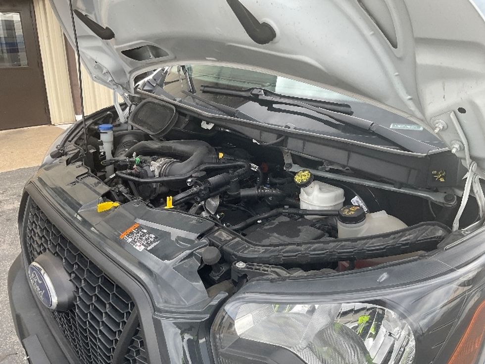 Cargo Van (Panel Van)-Light and Medium Duty Trucks-Ford-2022-Transit 250-Nashville-TN-102,828\n\t\tmiles-$ 35,500 - Image 23