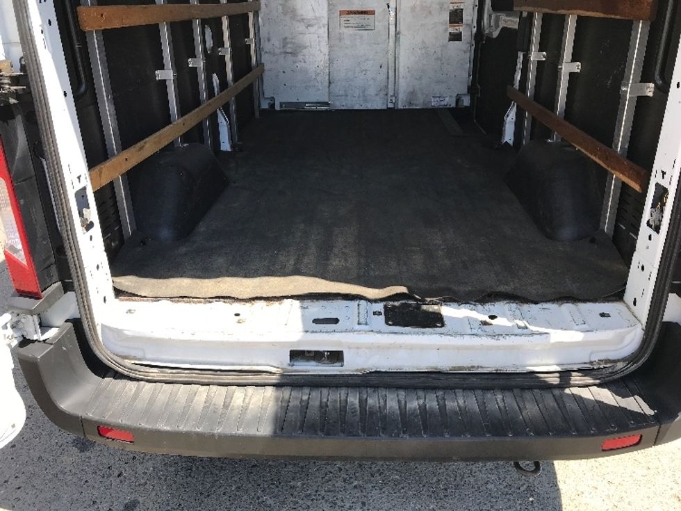 Cargo Van (Panel Van)-Light and Medium Duty Trucks-Ford-2022-Transit 250-Nashville-TN-108,456\n\t\tmiles-$ 33,000 - Image 10