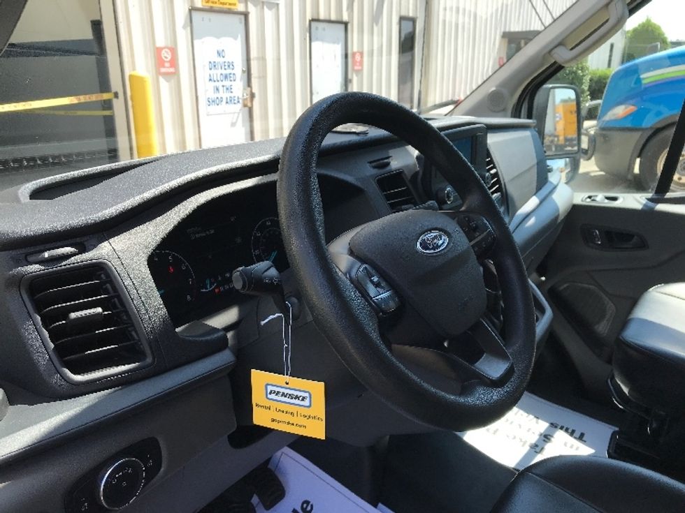 Cargo Van (Panel Van)-Light and Medium Duty Trucks-Ford-2022-Transit 250-Nashville-TN-108,456\n\t\tmiles-$ 33,000 - Image 17