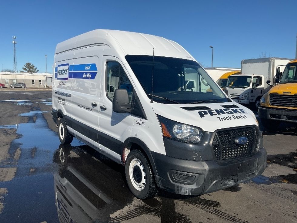 Cargo Van (Panel Van)-Light and Medium Duty Trucks-Ford-2022-Transit 250-New Castle-DE-100,340\n\t\tmiles-$ 40,000 - Image 1