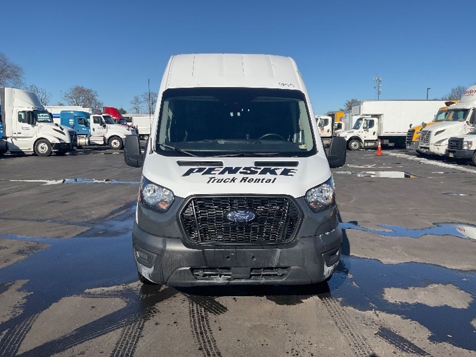 Cargo Van (Panel Van)-Light and Medium Duty Trucks-Ford-2022-Transit 250-New Castle-DE-100,340\n\t\tmiles-$ 40,000 - Image 2