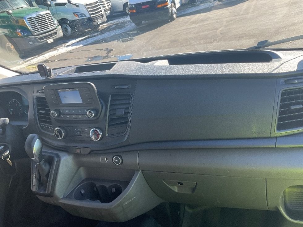 Cargo Van (Panel Van)-Light and Medium Duty Trucks-Ford-2022-Transit 250-New Castle-DE-100,340\n\t\tmiles-$ 40,000 - Image 20