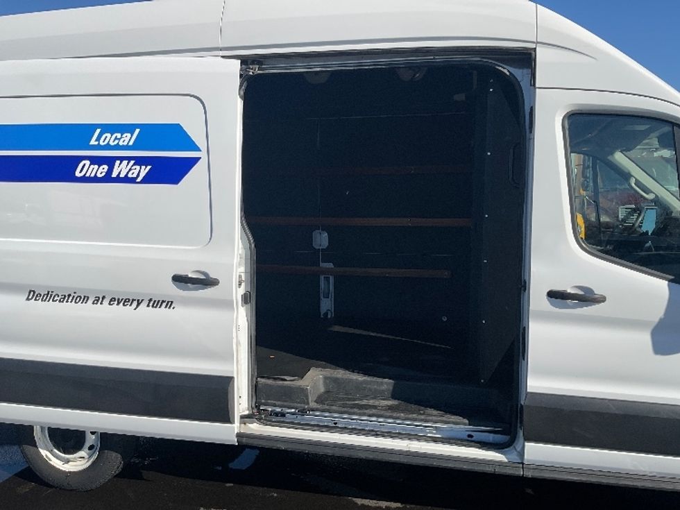Cargo Van (Panel Van)-Light and Medium Duty Trucks-Ford-2022-Transit 250-New Castle-DE-100,340\n\t\tmiles-$ 40,000 - Image 23