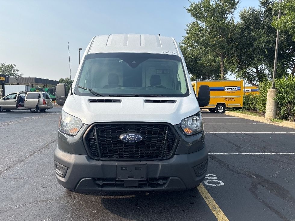 Cargo Van (Panel Van)-Light and Medium Duty Trucks-Ford-2022-Transit 250-New Castle-DE-101,895\n\t\tmiles-$ 36,000 - Image 2