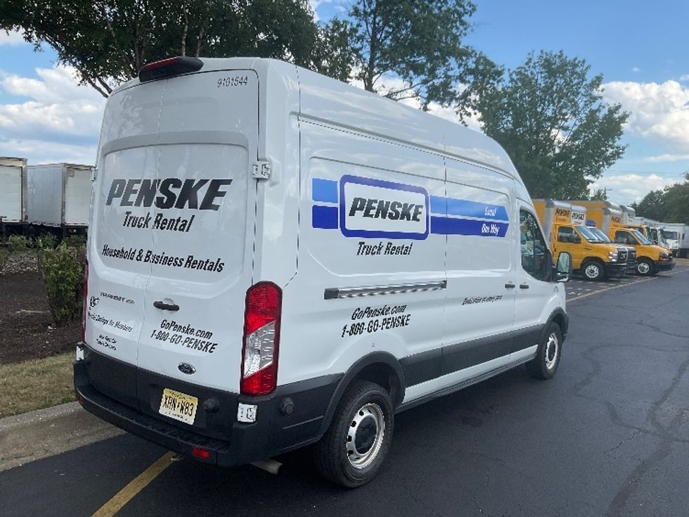 Cargo Van (Panel Van)-Light and Medium Duty Trucks-Ford-2022-Transit 250-New Castle-DE-79,702\n\t\tmiles-$ 36,500 - Image 24