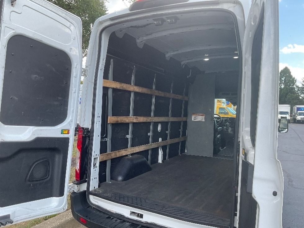 Cargo Van (Panel Van)-Light and Medium Duty Trucks-Ford-2022-Transit 250-New Castle-DE-79,702\n\t\tmiles-$ 36,500 - Image 9