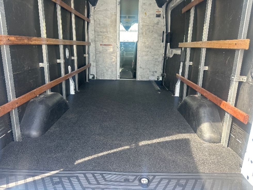 Cargo Van (Panel Van)-Light and Medium Duty Trucks-Ford-2022-Transit 250-New Castle-DE-95,962\n\t\tmiles-$ 34,000 - Image 10