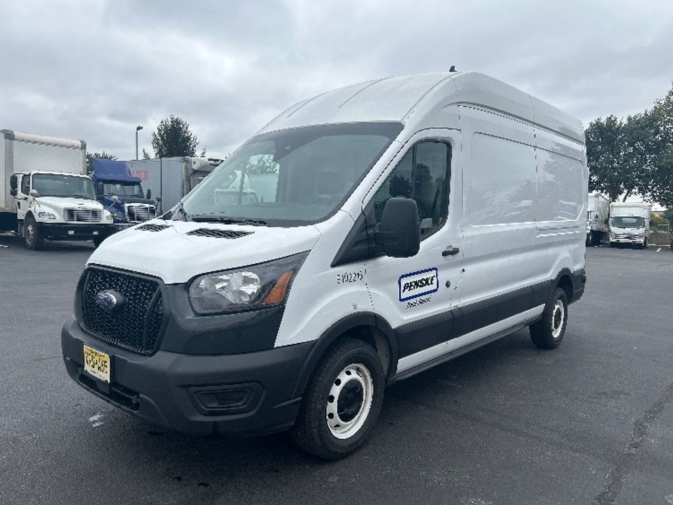 Cargo Van (Panel Van)-Light and Medium Duty Trucks-Ford-2022-Transit 250-New Castle-DE-95,962\n\t\tmiles-$ 34,000 - Image 3