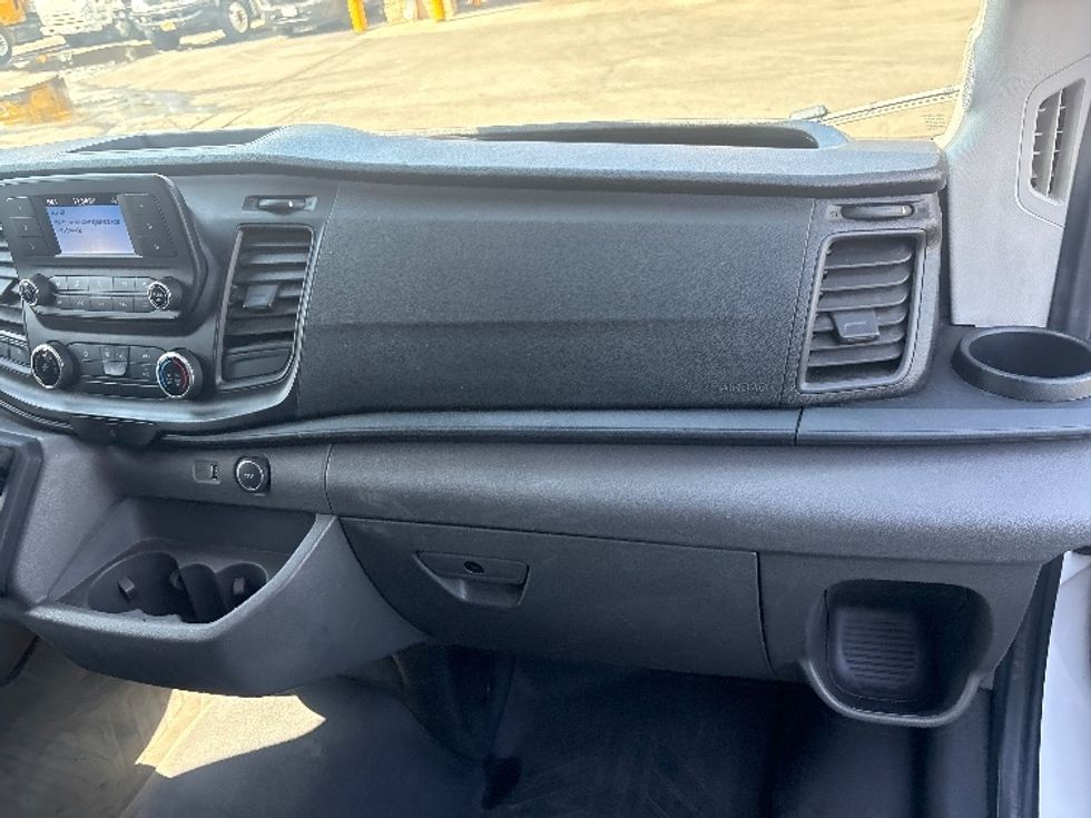 Cargo Van (Panel Van)-Light and Medium Duty Trucks-Ford-2022-Transit 250-North Bergen-NJ-86,506\n\t\tmiles-$ 36,250 - Image 20