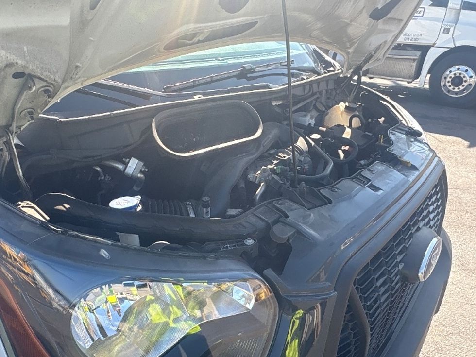 Cargo Van (Panel Van)-Light and Medium Duty Trucks-Ford-2022-Transit 250-North Bergen-NJ-86,506\n\t\tmiles-$ 36,250 - Image 22