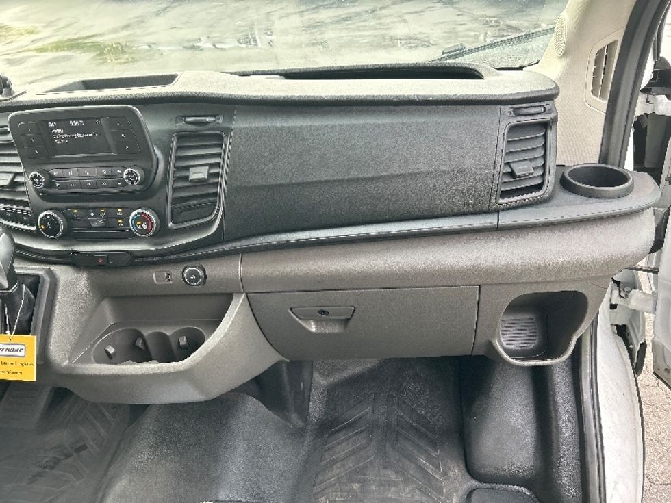 Cargo Van (Panel Van)-Light and Medium Duty Trucks-Ford-2022-Transit 250-Obetz-OH-77,305\n\t\tmiles-$ 37,000 - Image 21