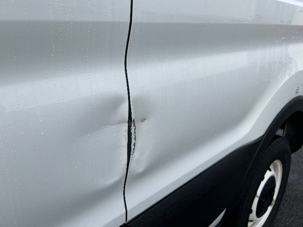 Cargo Van (Panel Van)-Light and Medium Duty Trucks-Ford-2022-Transit 250-Obetz-OH-77,305\n\t\tmiles-$ 37,000 - Image 25