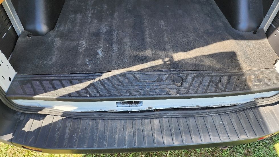 Cargo Van (Panel Van)-Light and Medium Duty Trucks-Ford-2022-Transit 250-Ocala-FL-104,115\n\t\tmiles-$ 34,750 - Image 10